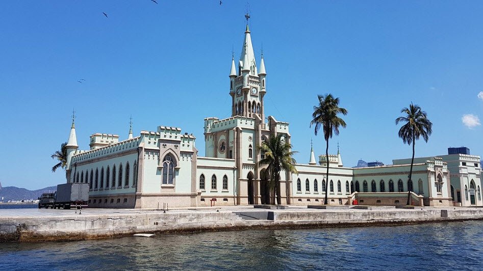 Ilha Fiscal, Brazil